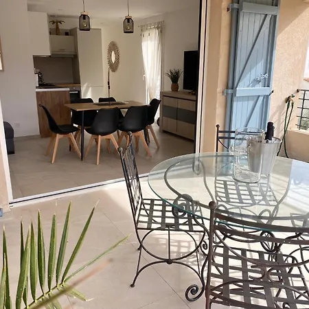 Duplex Avec Terrasses Lägenhet *